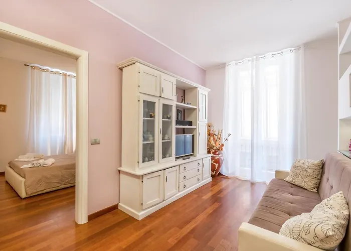 Holiday House